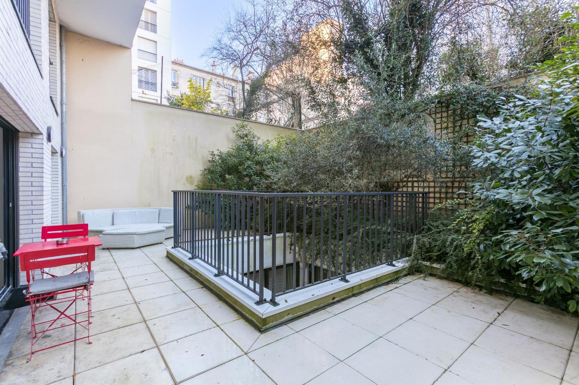 L'Escapade Paris Apartment Le Kremlin-Bicetre Bagian luar foto