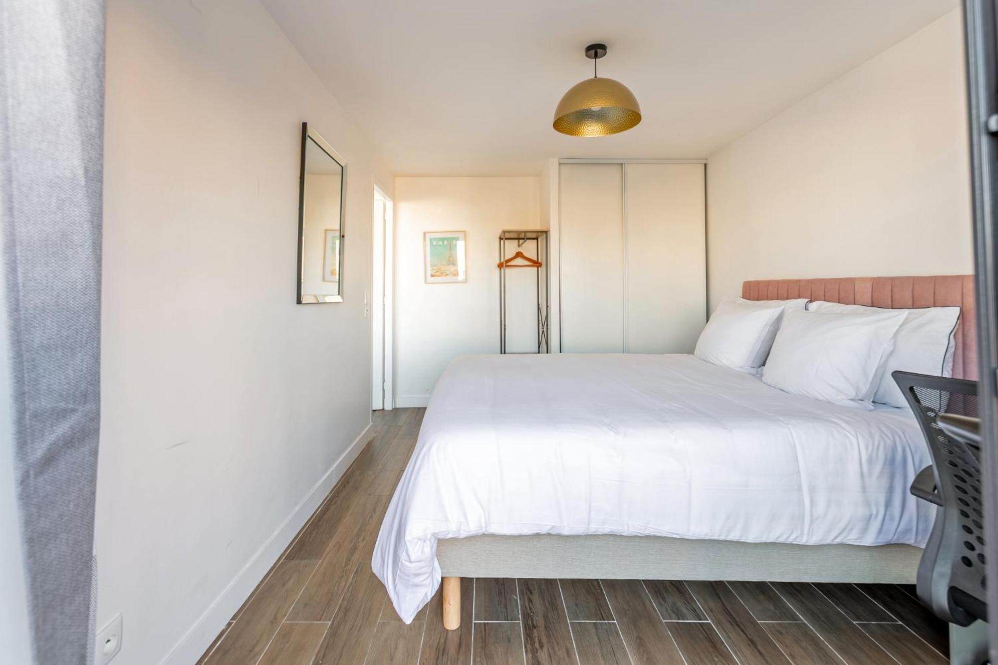 L'Escapade Paris Apartment Le Kremlin-Bicetre Bagian luar foto