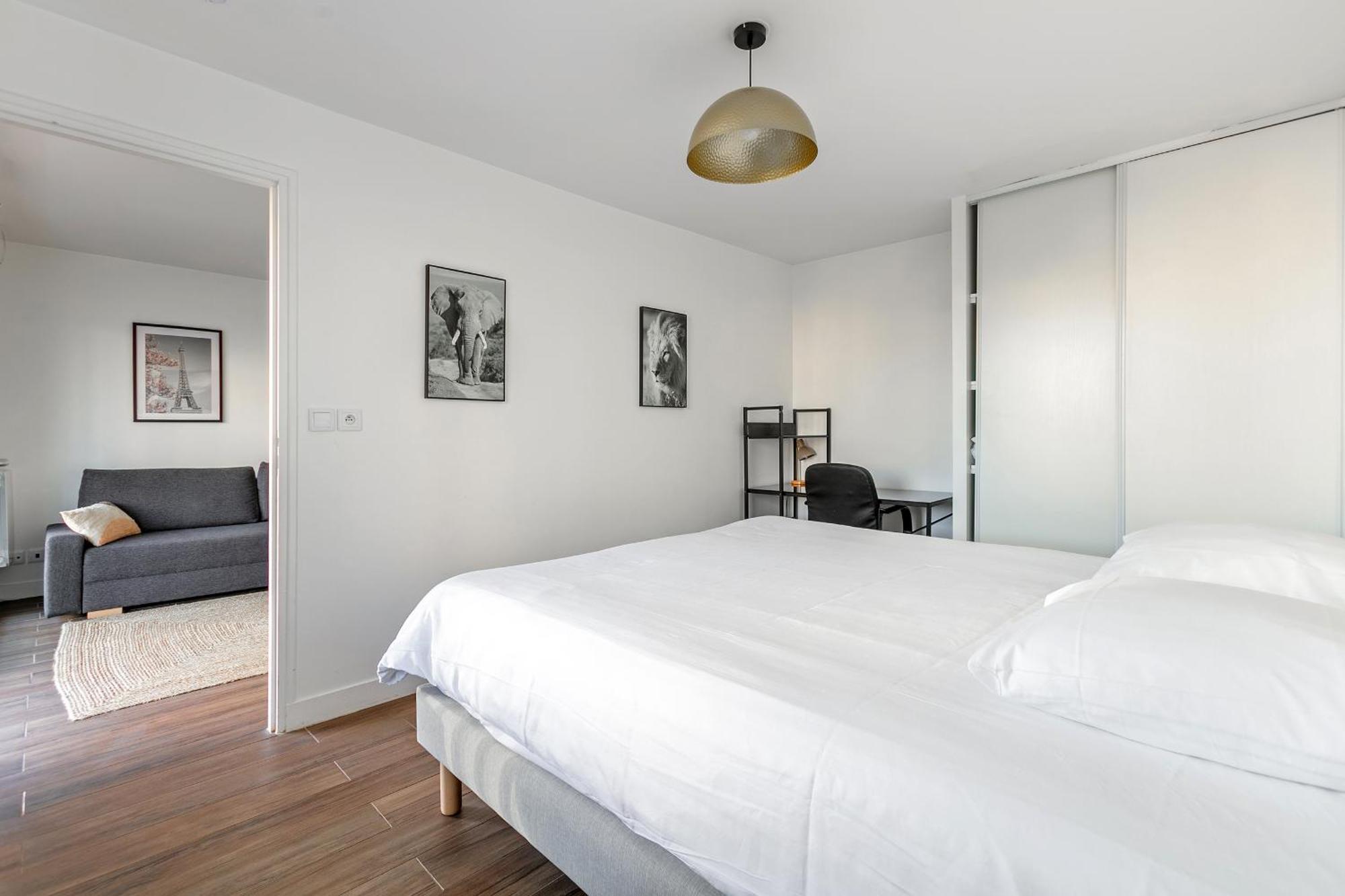 L'Escapade Paris Apartment Le Kremlin-Bicetre Bagian luar foto