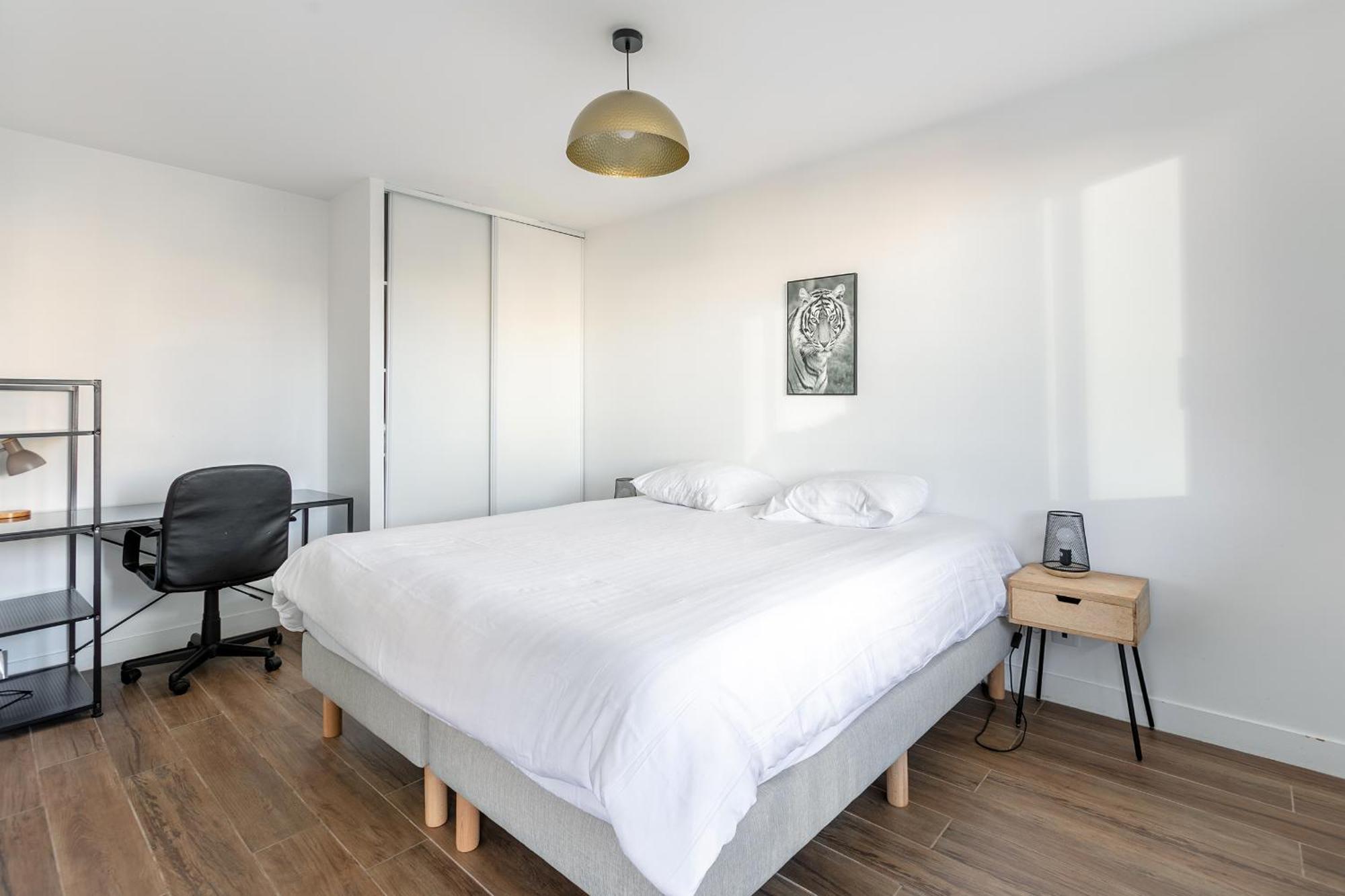L'Escapade Paris Apartment Le Kremlin-Bicetre Bagian luar foto