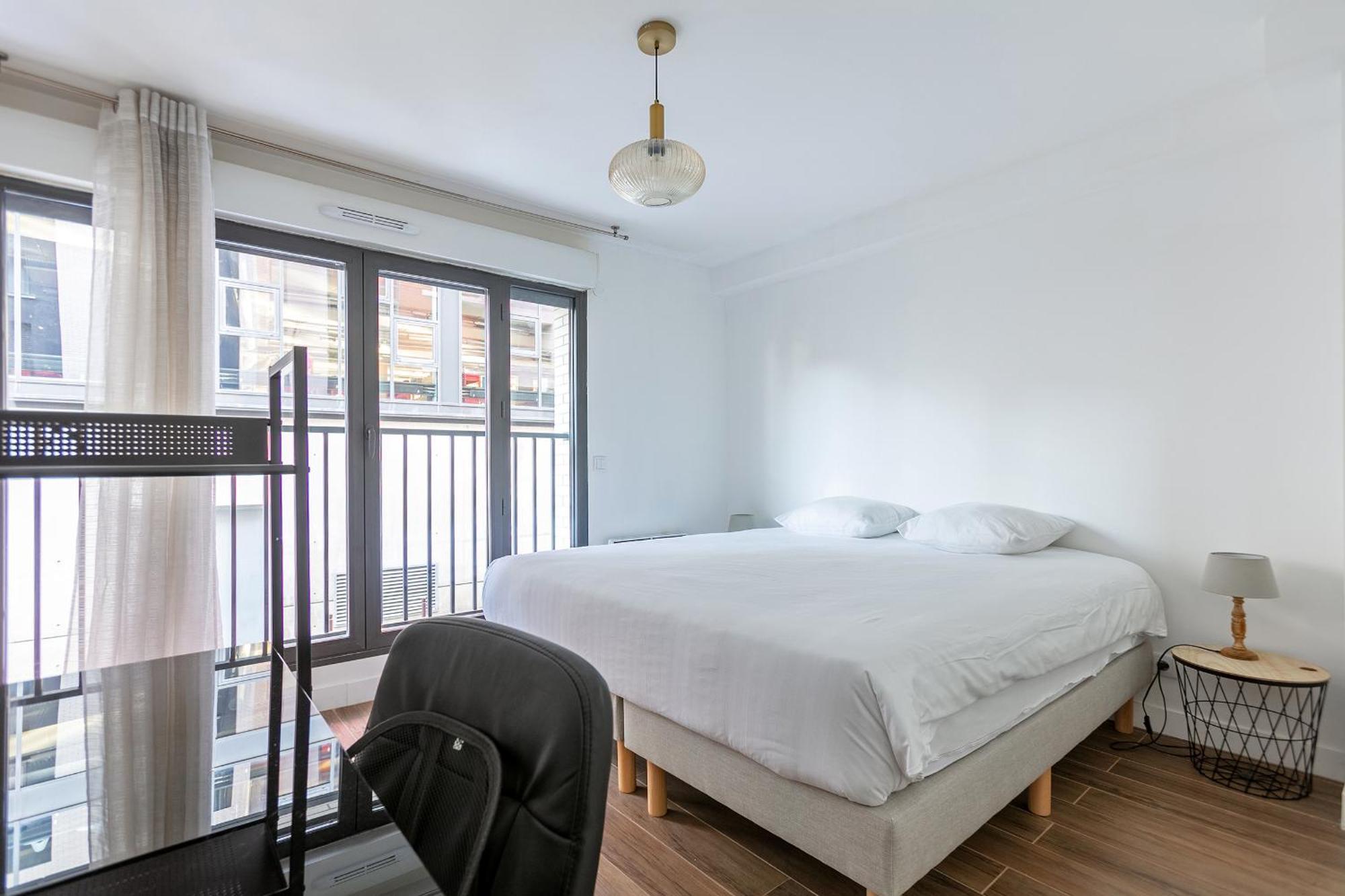 L'Escapade Paris Apartment Le Kremlin-Bicetre Bagian luar foto